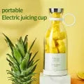 Portable and Electric Blender Bottle Juicer for Shakes and Smoothies, Mini Juicer